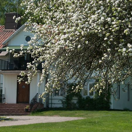 Ekeby I Bro Bed & Breakfast Dış mekan fotoğraf